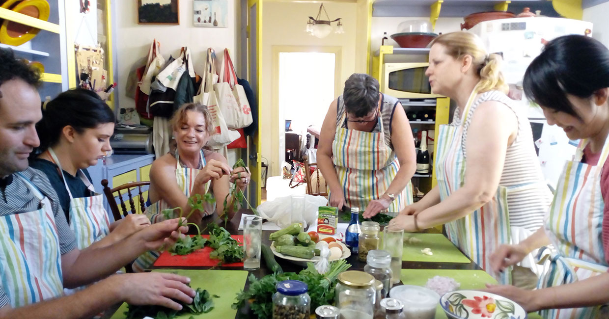 Cooking lessons in Sifnos