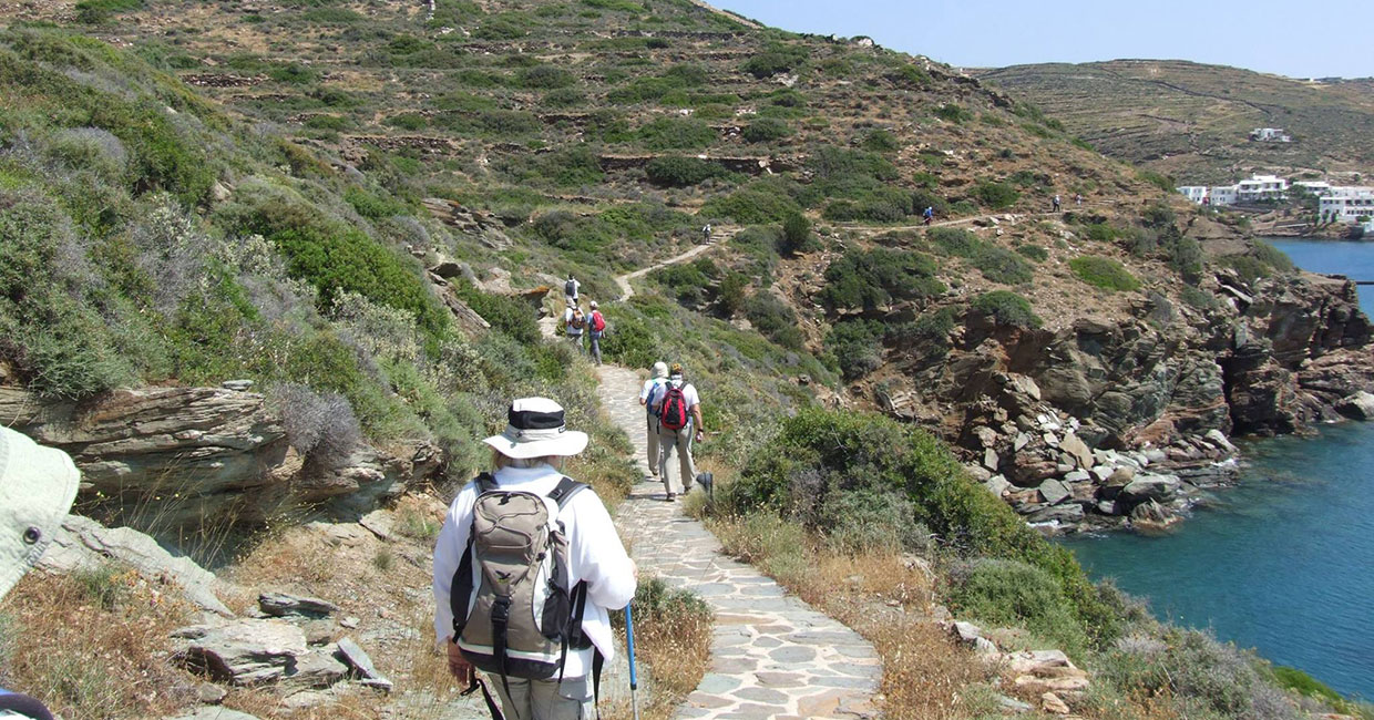 Trekking tours in Sifnos