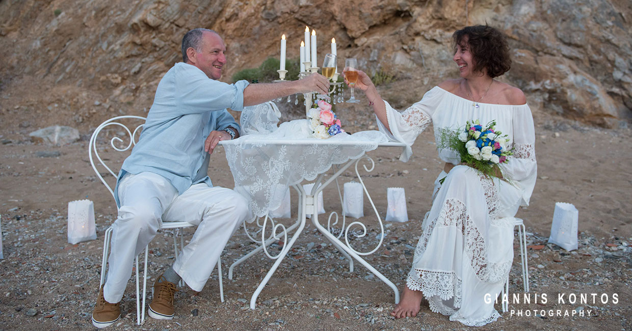 Civil wedding at the beach